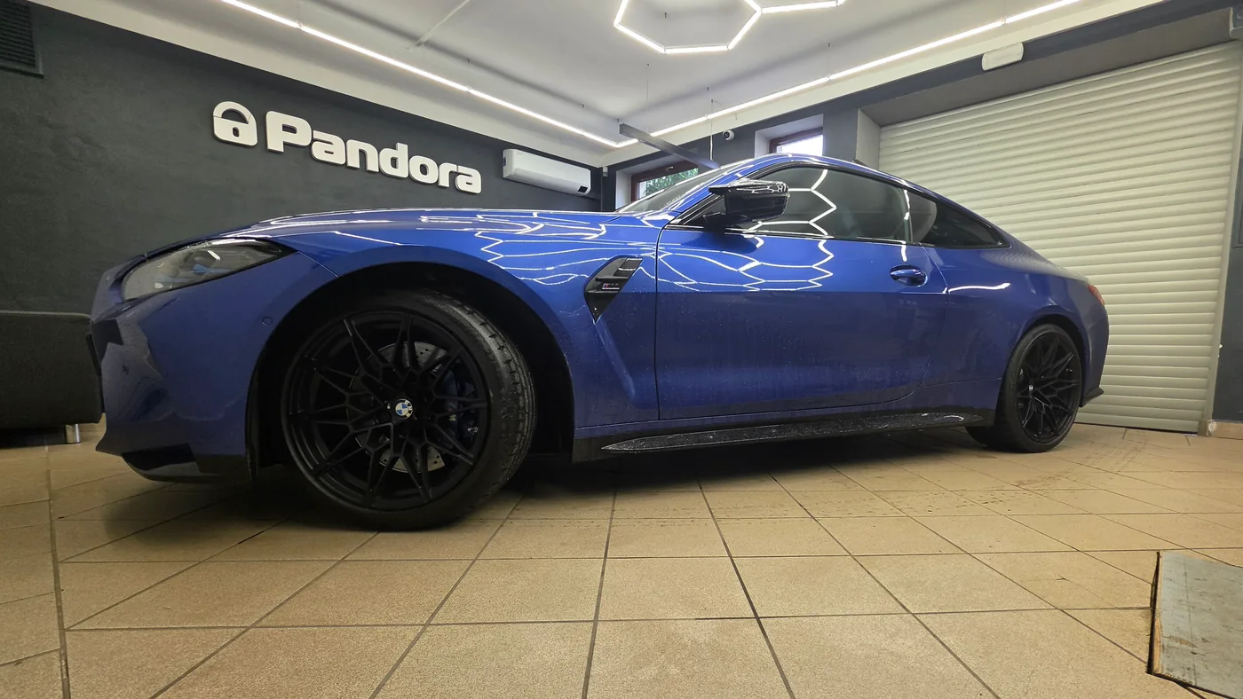 BMW M4 G82: zabezpečení Pandora Smart místo samotného imobilizéru