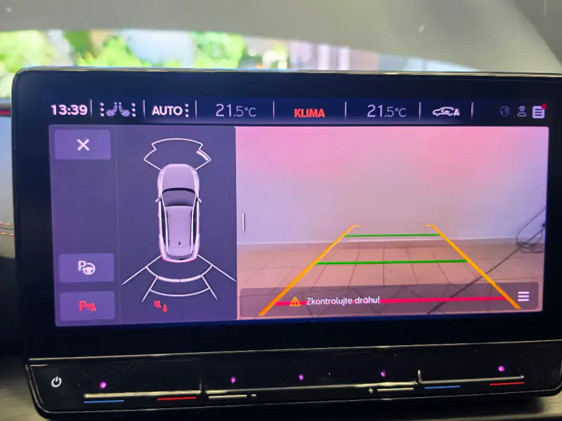 Funkční parkovací kamera Cupra Formentor po výměně a kalibraci