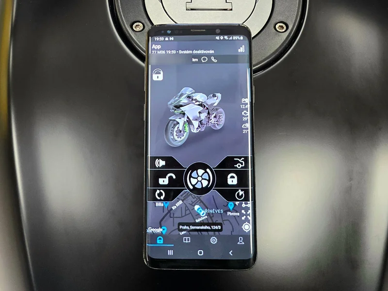 Ovládání zabezpečení Ducati Diavel v aplikaci Pandora