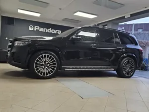 Mercedes-Benz GLS – Pandora Smart Pro, záložní napájení a BTR-101