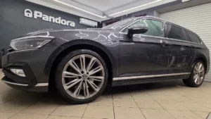 Volkswagen Passat B8 Variant: Pandora Smart Pro, dálkový start a nezávislé topení